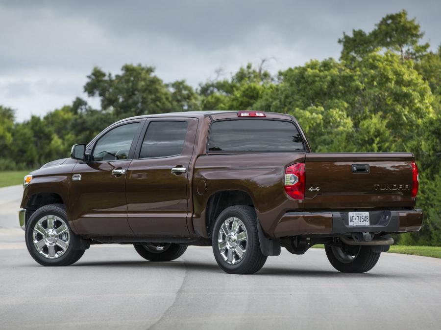  Toyota Tundra 1794 Edition 2013 года  (фото 28 из 40)